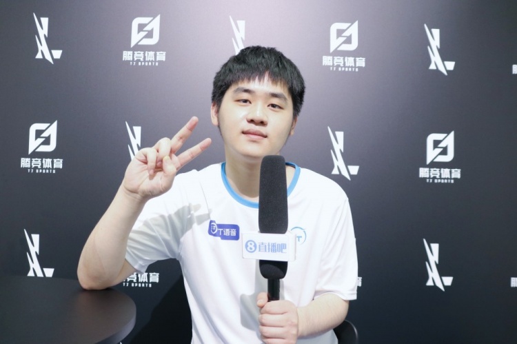 他的经验和 他的经验和