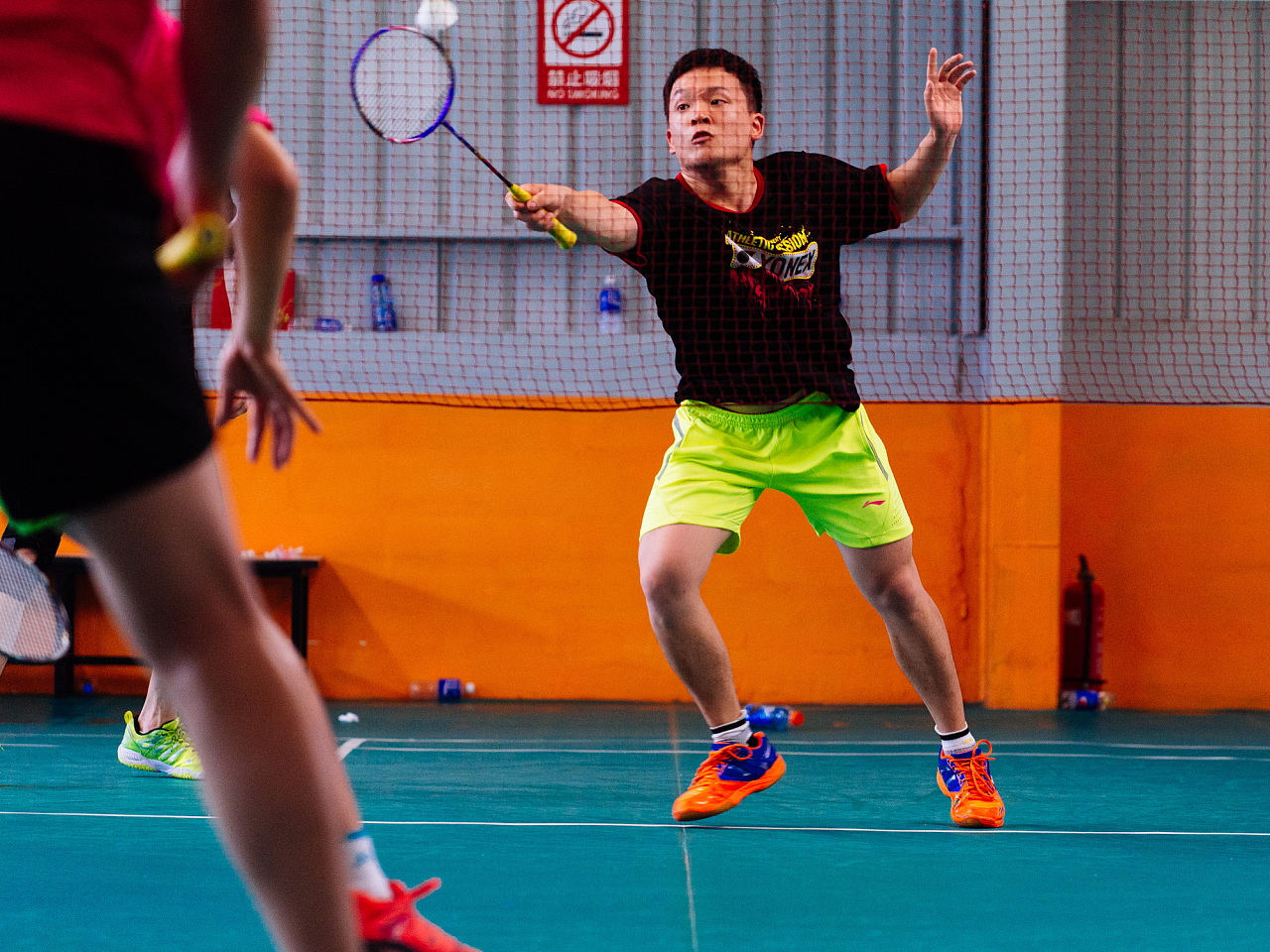 离团体追逐 离团体追逐