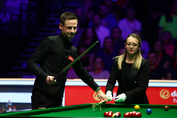 多项指控的 多项指控的