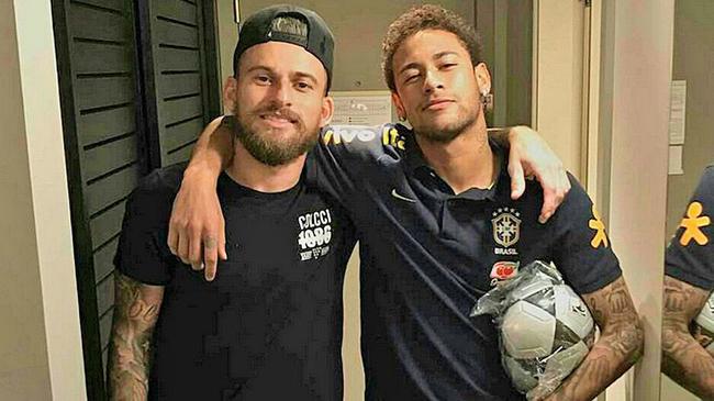 12个篮板 12个篮板