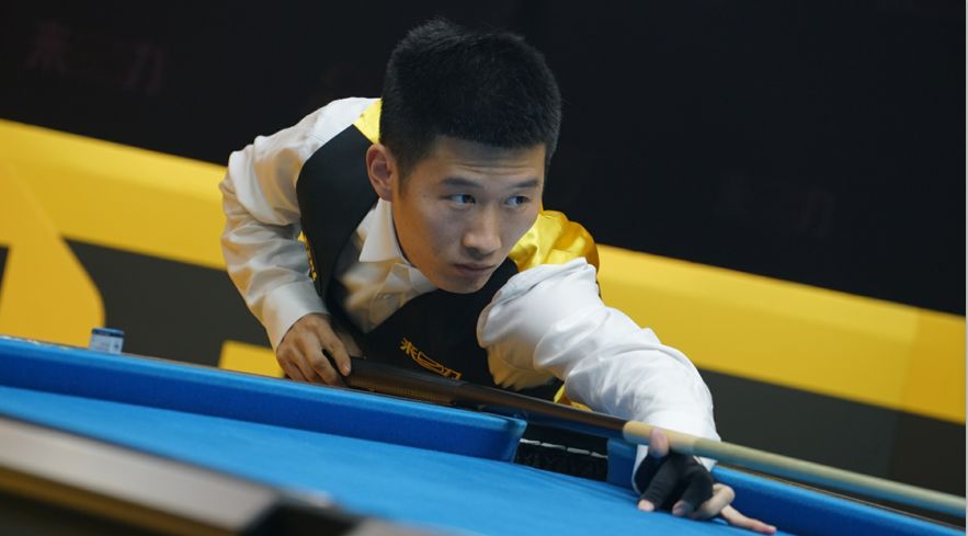 詹姆斯再次 詹姆斯再次