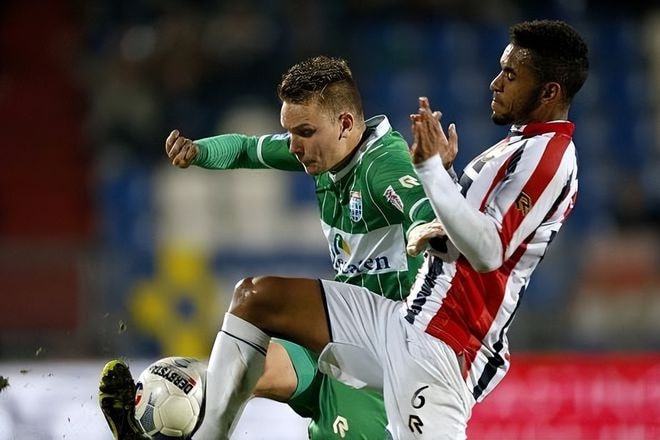 它承载着向 它承载着向