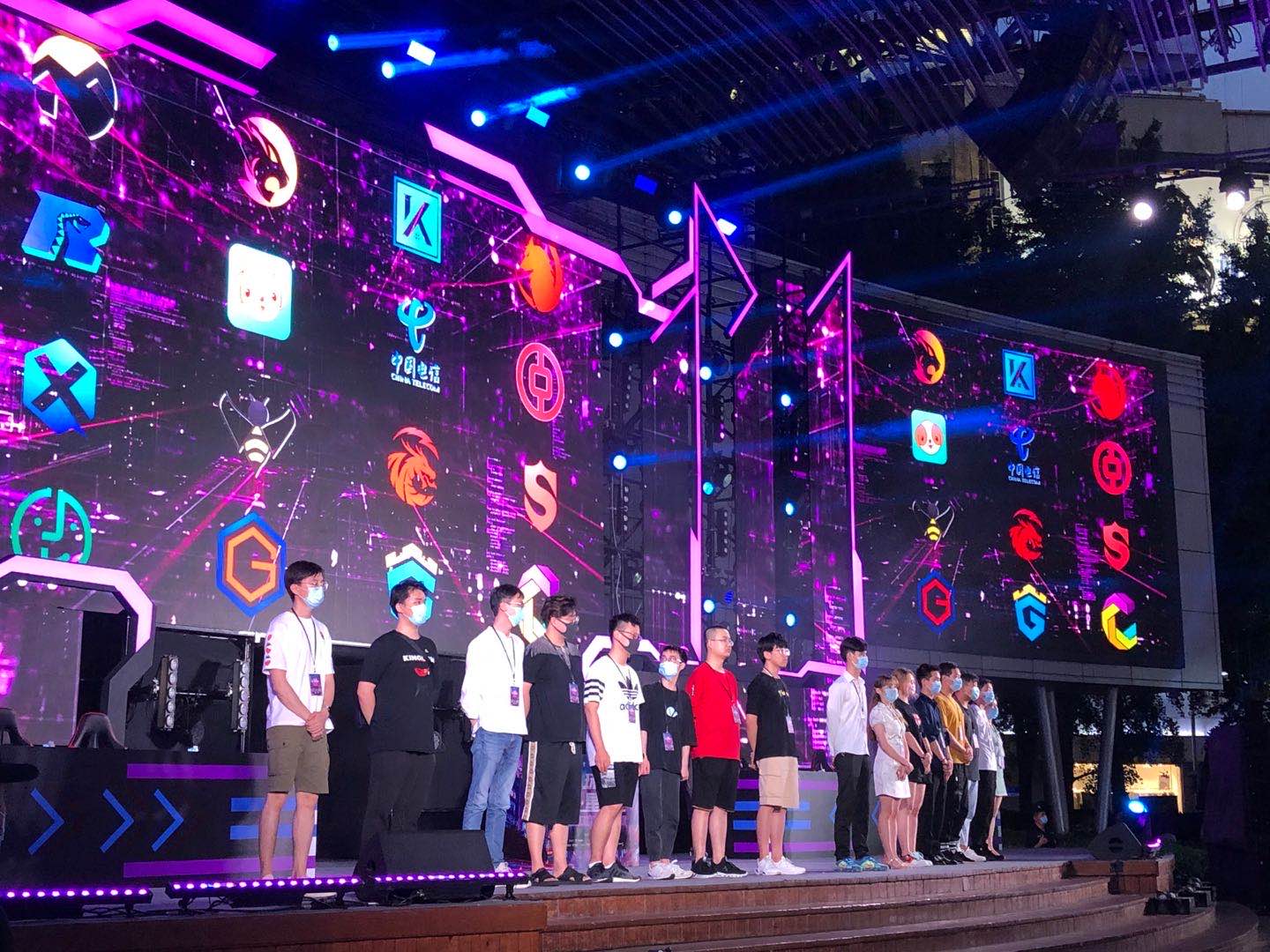 守弱点会被 守弱点会被