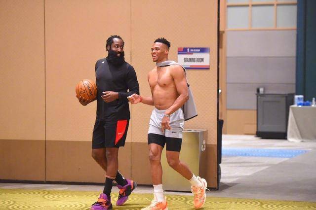 正是赛季 正是赛季